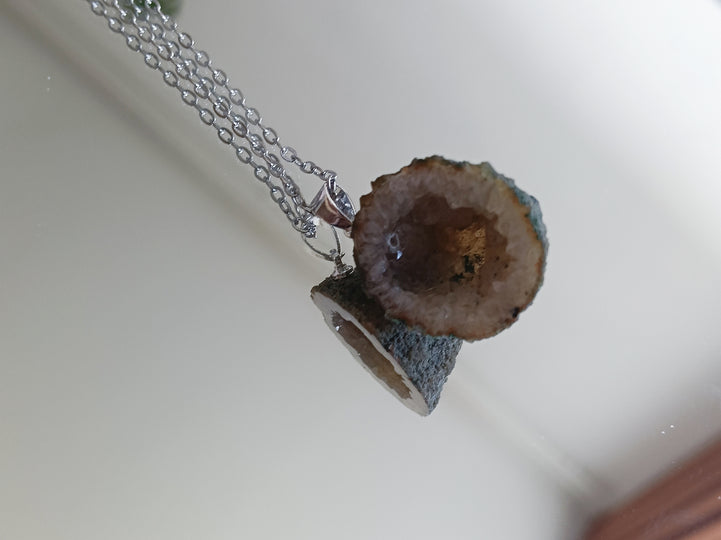 Agaat geode edelsteen hanger